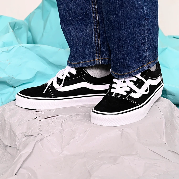 VANS范斯Ward 经典黑白男女同款休闲低帮帆布板鞋VN0A36EMC4R