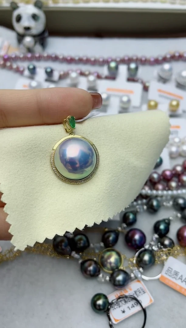 【闪购商品】拼合珍珠（马贝珠）颈饰18K金镶嵌W119