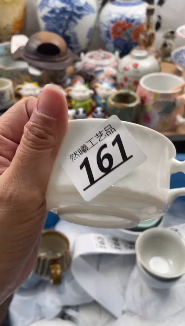 【闪购商品】瓷片161然曦海外工艺品。。。