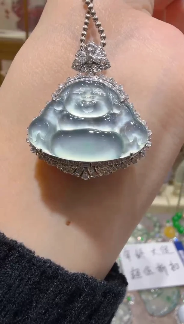 吊坠(不含链)18K金镶嵌翡翠多样性团购发一件