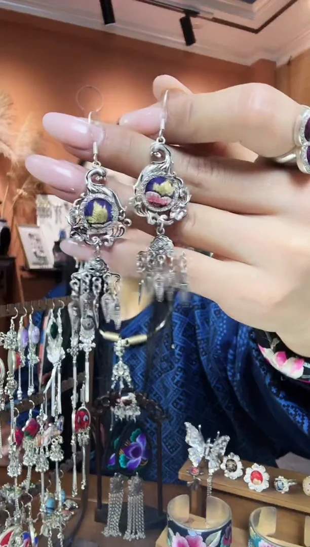 【闪购商品】刺绣传统非遗民族凤手工刺绣饰品耳环