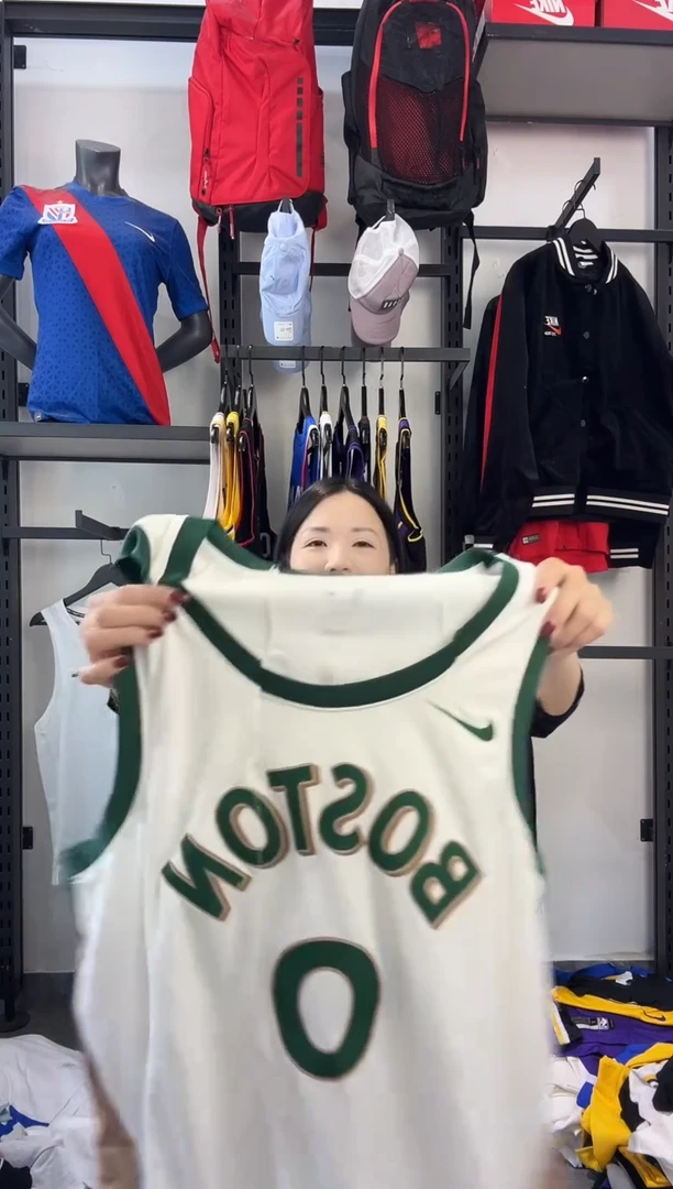 133  ·编码 瑕疵款以直播间过款为准 尺码