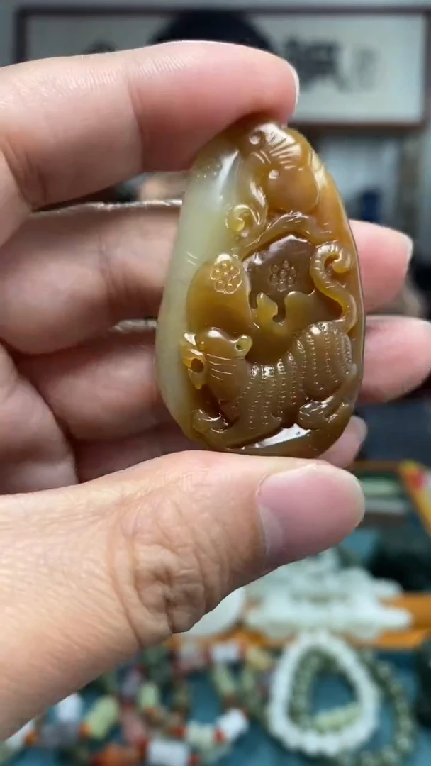 颈饰未镶嵌和田玉40
