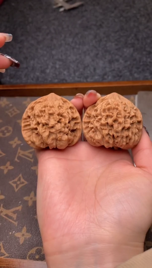 把件文玩核桃B240号50尺官帽全品