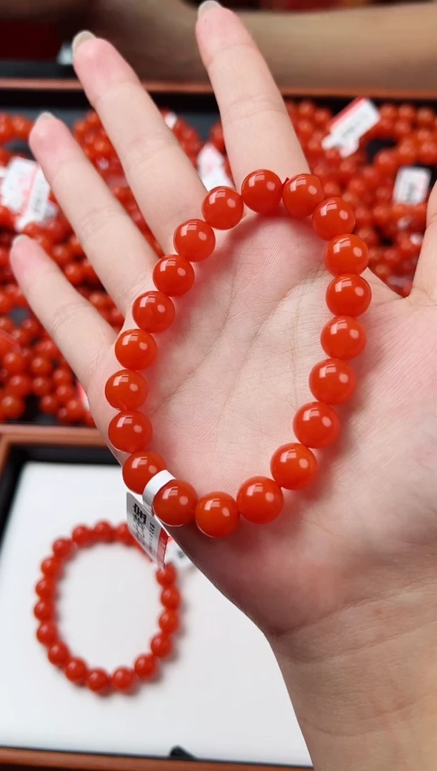 【闪购商品】南红玛瑙亮光手串卡10+未镶嵌保山杨柳滴水洞全品