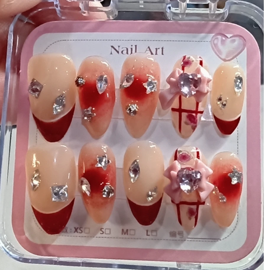 高档轻奢手工穿戴甲纯欲腮红风美甲贴片显白