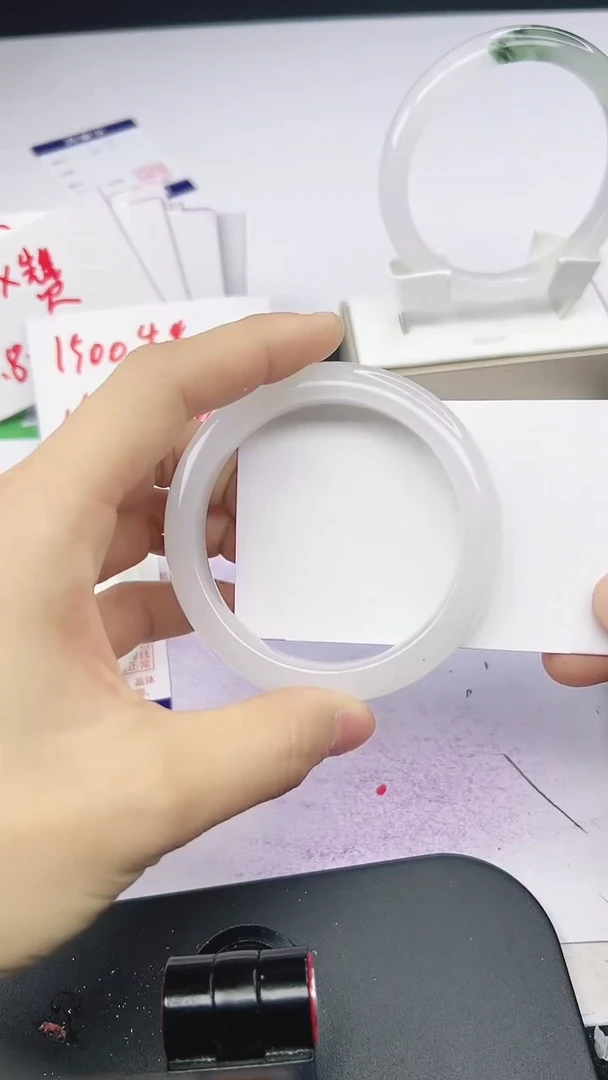 未镶嵌手镯石英质玉38-56/57