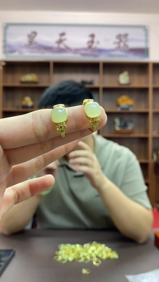 【闪购商品】和田玉戒指未镶嵌戒指拍一单发一个