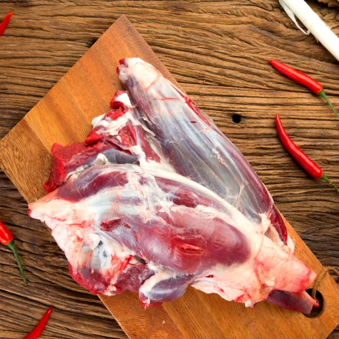 新鲜牛腱子酱卤牛肉谷饲黄牛肉嫩滑美味