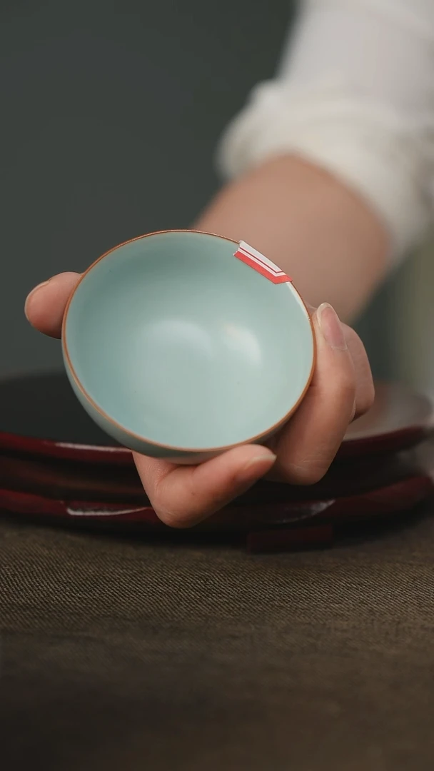 30斗笠栈汝瓷主人杯