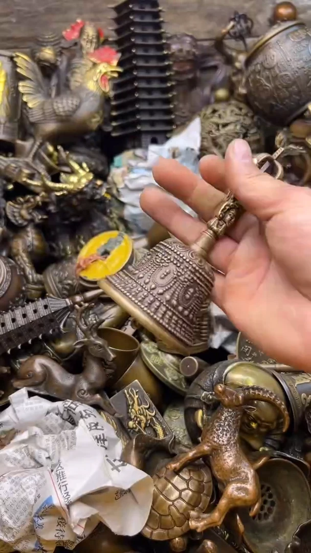 精美铜器，点击下单