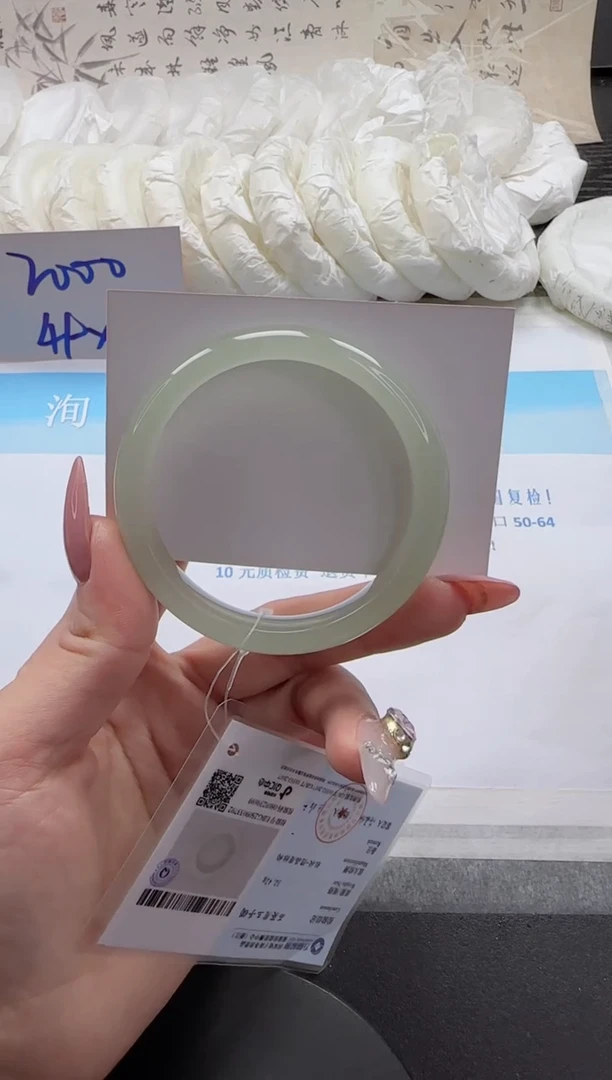 未镶嵌手镯石英质玉58-55.2