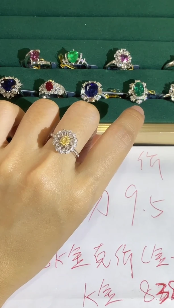 18K金镶嵌戒指钻石002