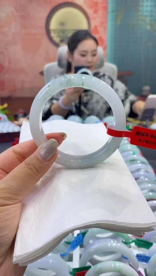 未镶嵌手镯翡翠多人00011529