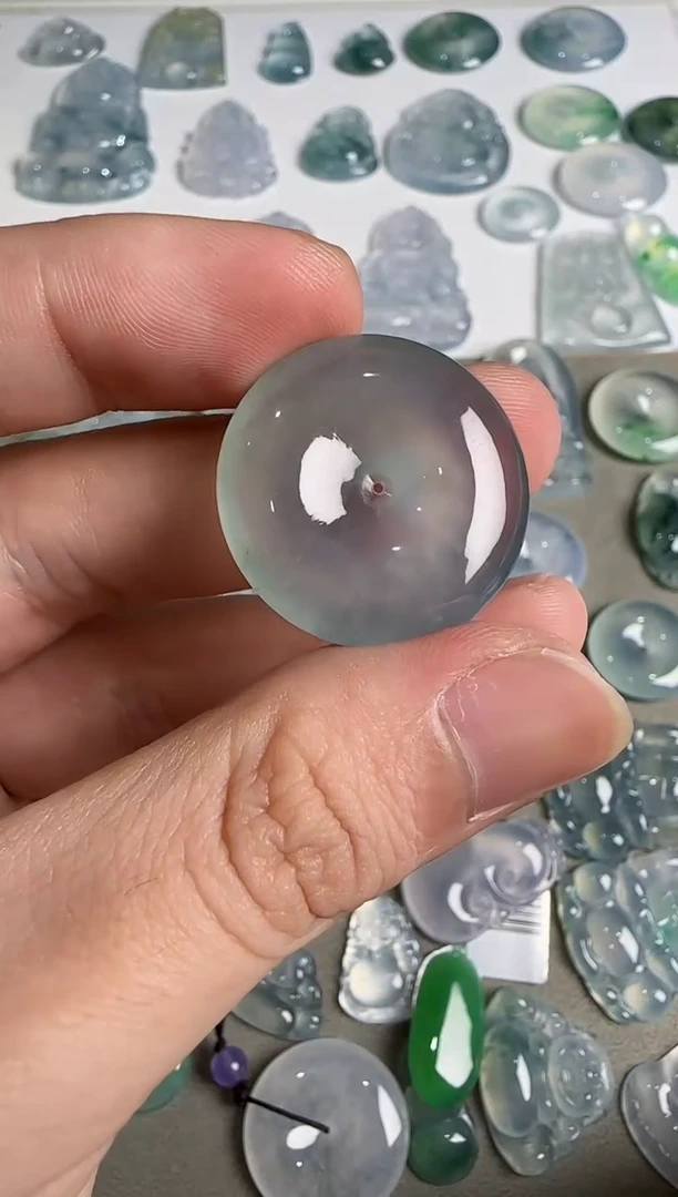 吊坠(不含链)未镶嵌翡翠.