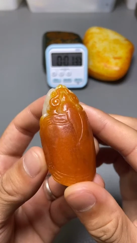 未镶嵌和田玉把件刘****.1