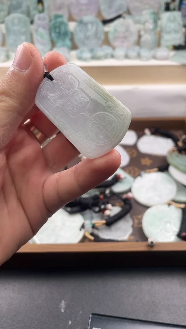 颈饰未镶嵌翡翠25/11/11/852