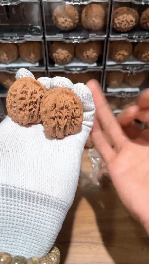把件文玩核桃四座楼文玩核桃