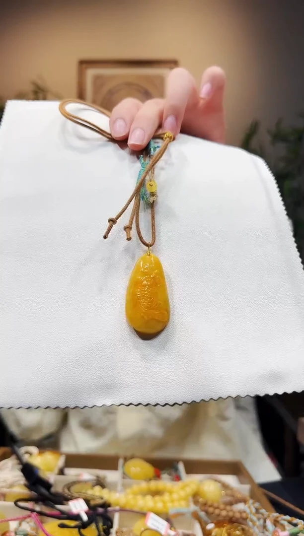 蜜蜡颈饰未镶嵌项链