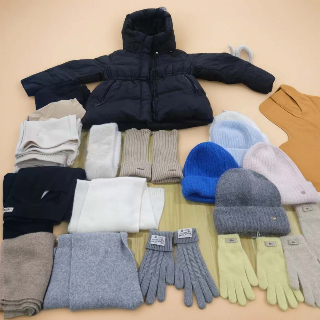 3 冬季 货架商品链接衣帽架（微瑕疵，介意者勿拍）1月1日