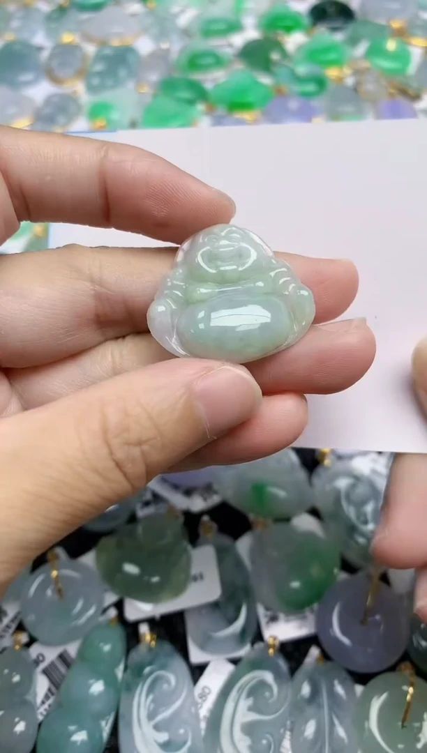 翡翠未镶嵌颈饰天然翡翠A货