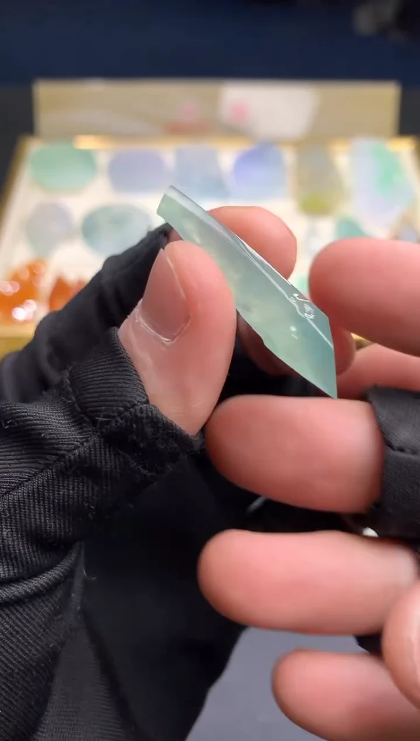 【闪购商品】定制翡翠未镶嵌