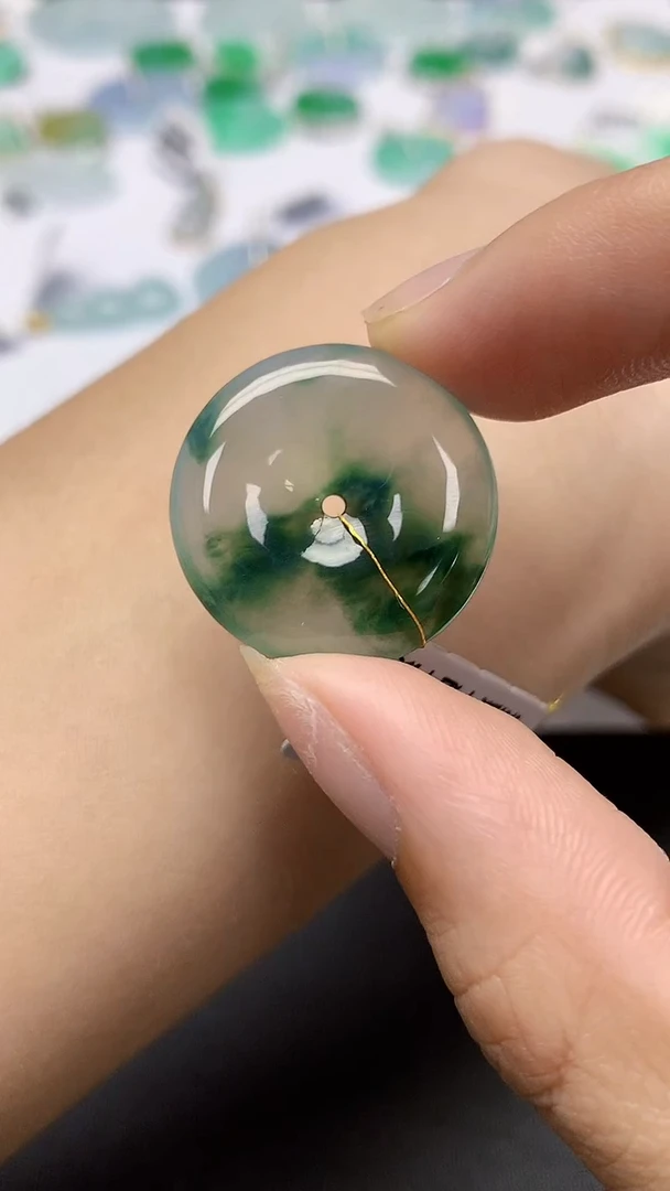 翡翠未镶嵌颈饰天然缅甸a货翡翠