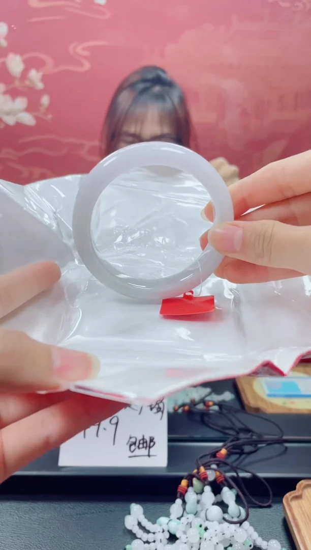 翡翠手镯未镶嵌G 5657正圈 4408