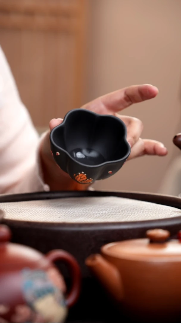 紫砂茶壶石黄筋囊蝴蝶杯