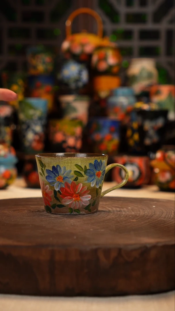 油画   釉下彩   杯子