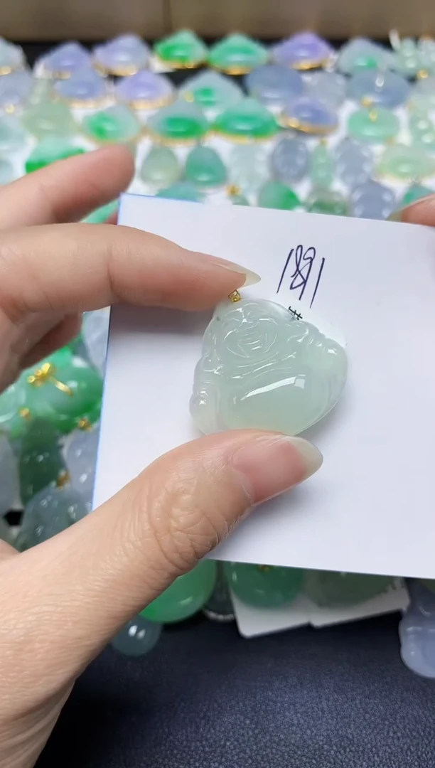 翡翠18K金镶嵌颈饰 天然缅甸翡翠A货