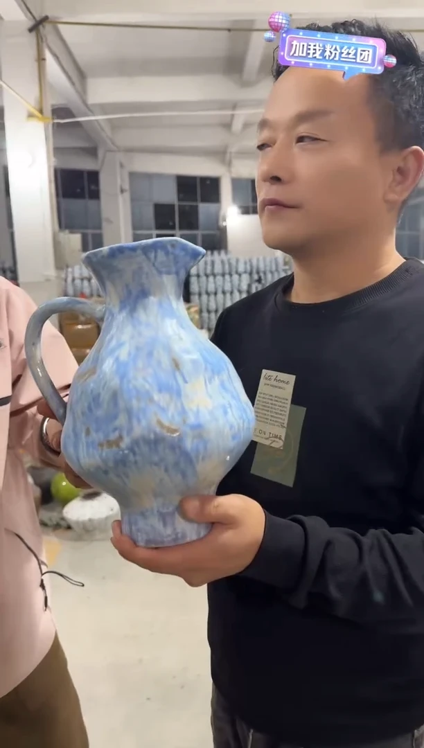 景德镇瓷器莫兰迪色奶壶