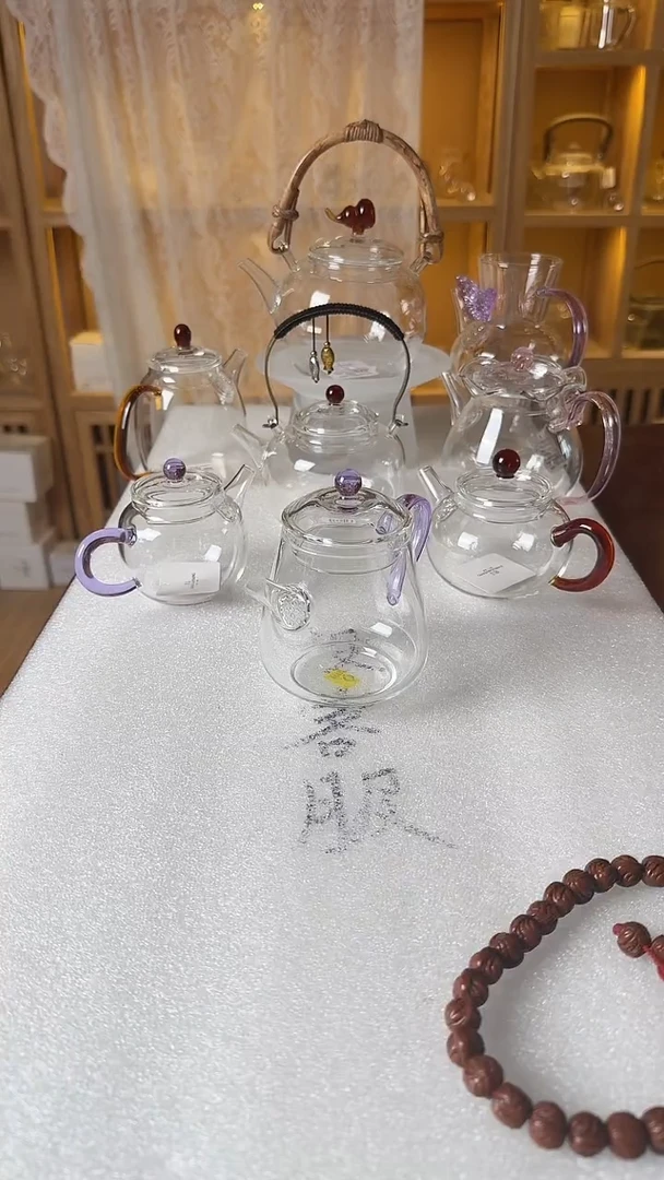 紫色梨壶。。。。。。。。。