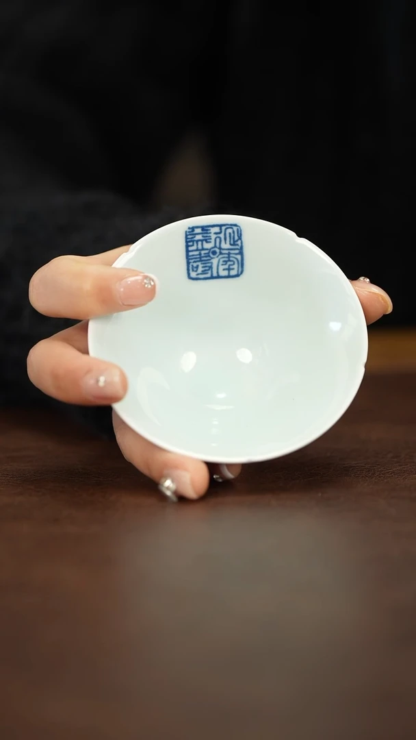 【闪购商品】景德镇九段斗笠杯