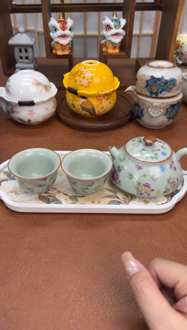 毕业季旅行茶具上车