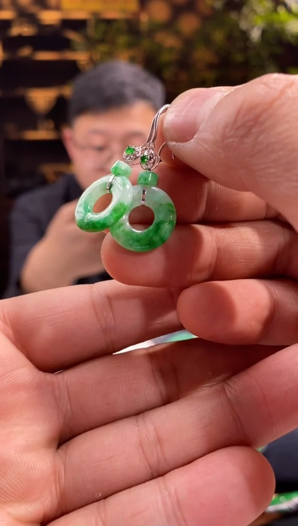 【闪购商品】翡翠耳饰18K金镶嵌k0020天然翡翠a货