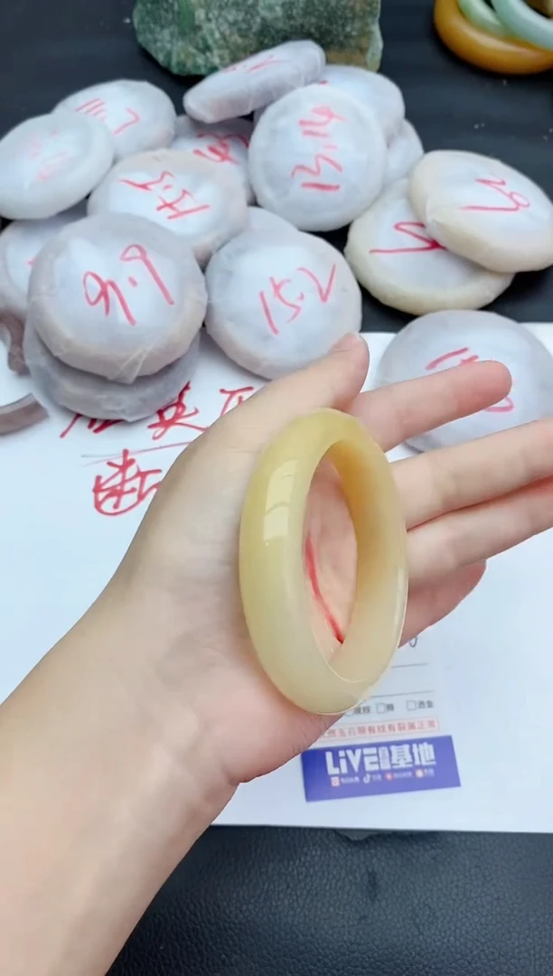 未镶嵌手镯石英质玉280+55/56