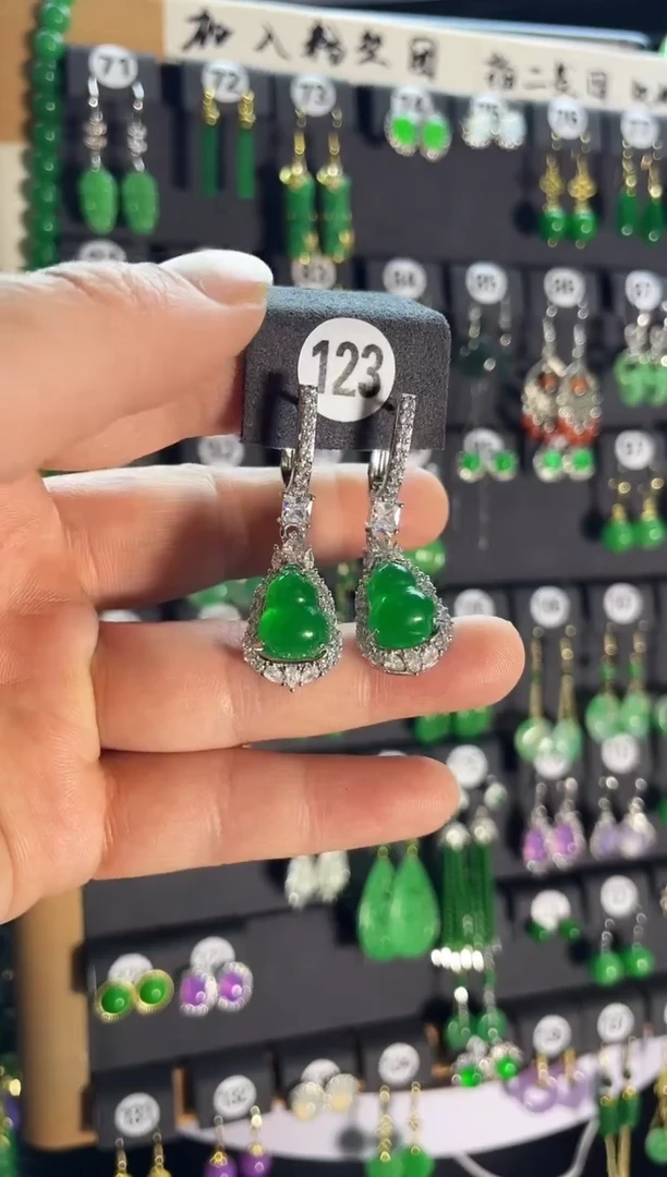 【闪购商品】翡翠耳饰银S925镶嵌老123.