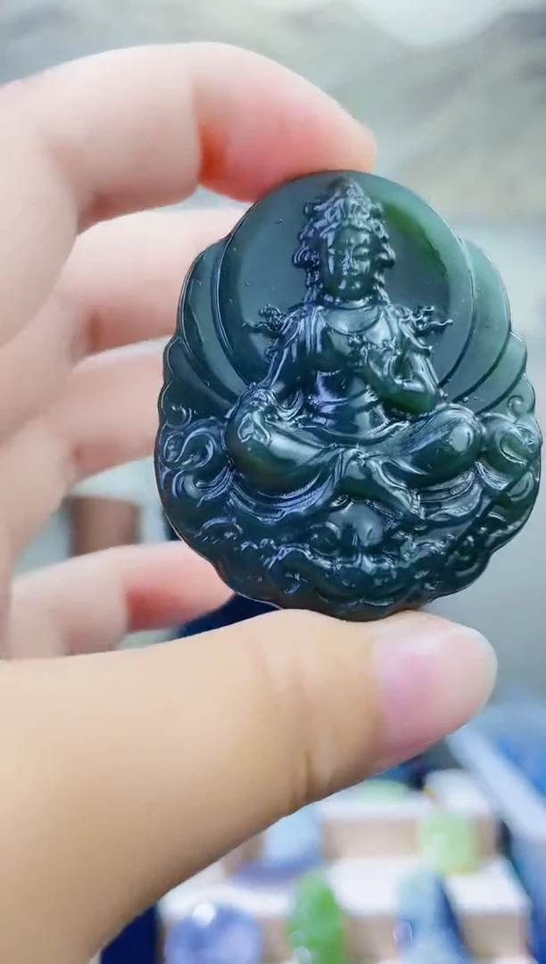 颈饰未镶嵌和田玉1