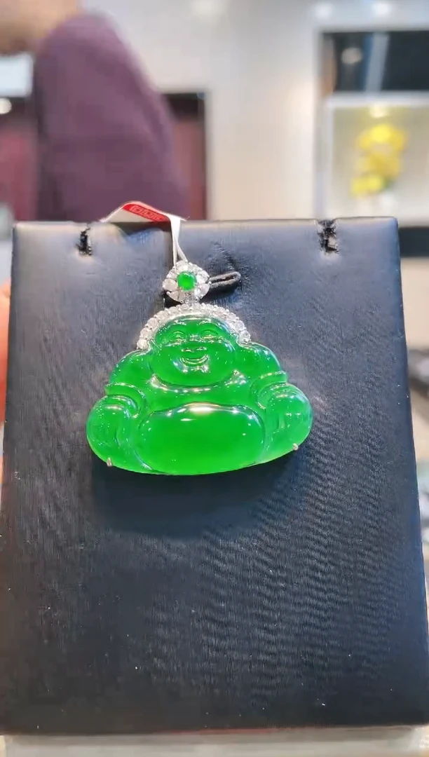 【闪购商品】翡翠颈饰18K金镶嵌A38天然A货翡翠吊坠