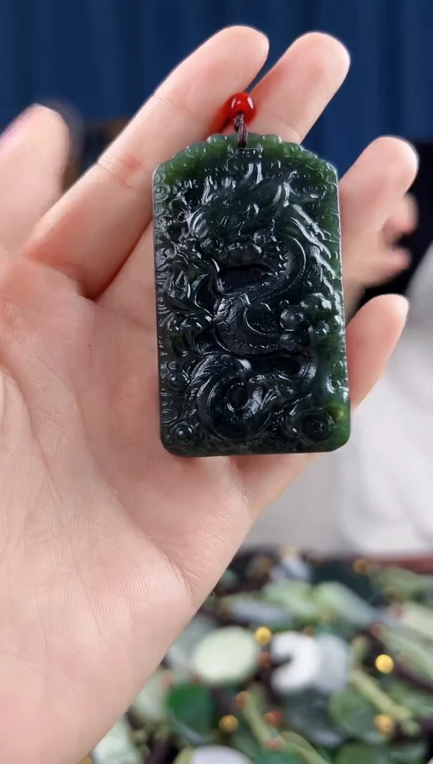 未镶嵌和田玉挂件拍一发一，