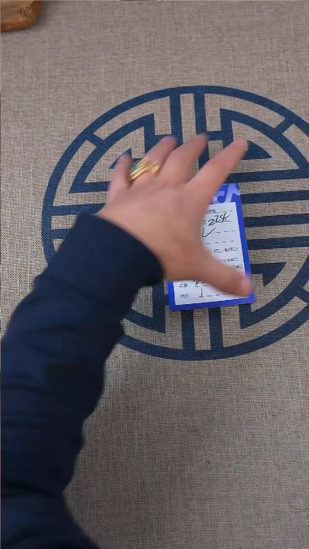 【闪购商品】文玩核桃吊坠老叶南瓜一对