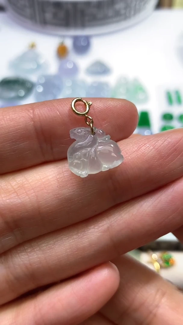 18K金镶嵌定制翡翠18K金镶嵌 定制翡翠