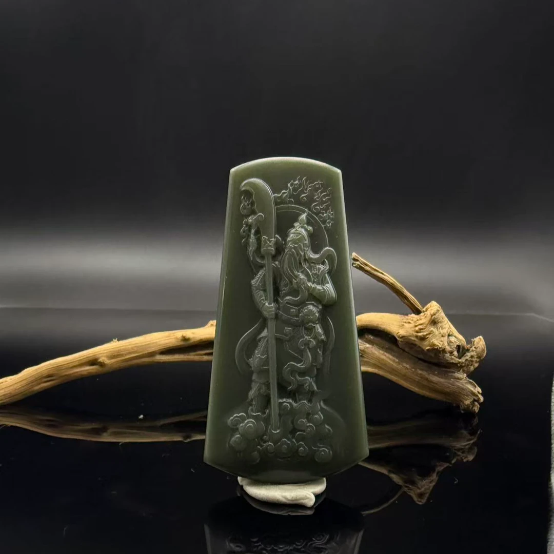 和田玉关羽   吊坠