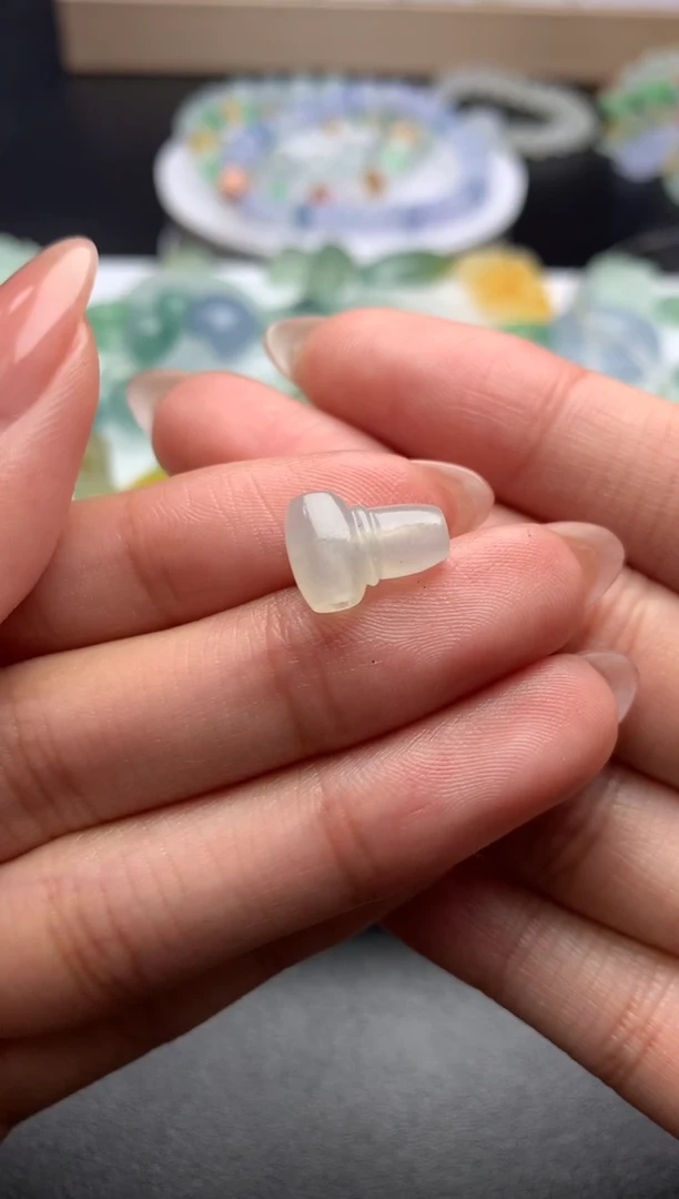 【闪购商品】定制翡翠未镶嵌毛货