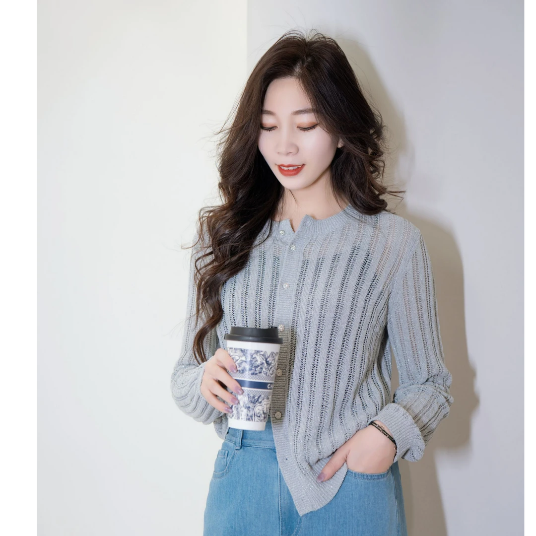 哥弟GIRDEAR【静奢格调】长袖坑条纹外罩衫百搭时尚针织开衫148015