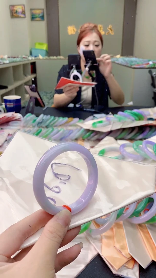 翡翠手镯未镶嵌0449209433