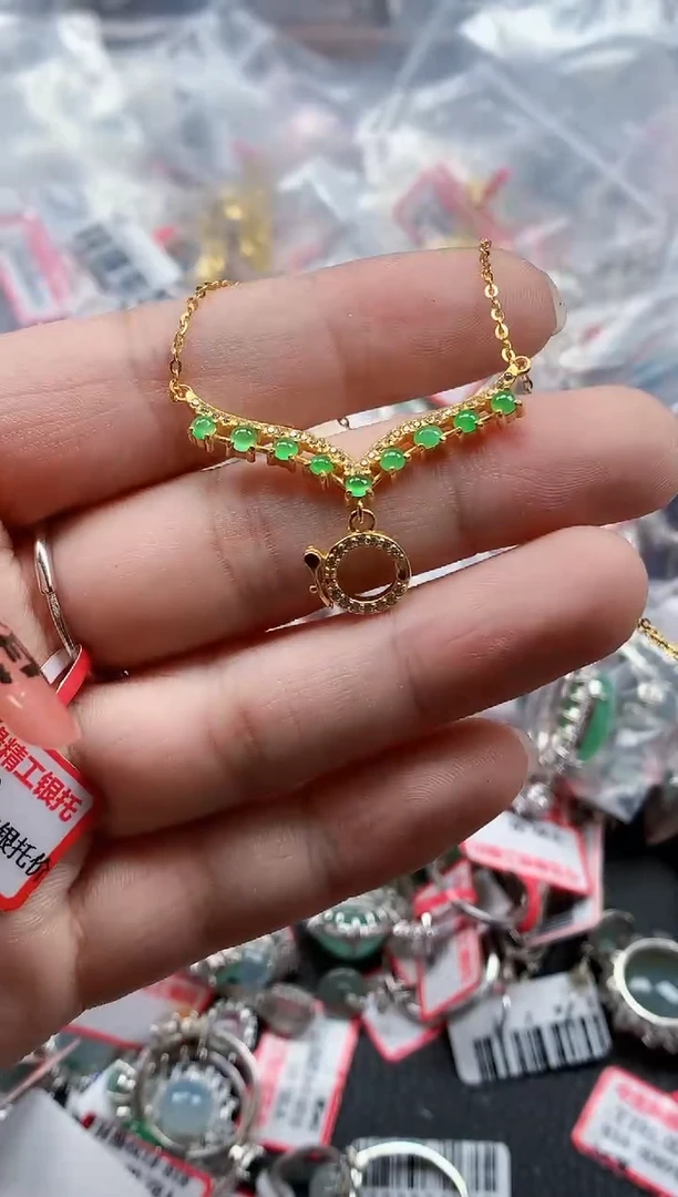 银S925镶嵌戒指翡翠天然A货缅甸翡翠