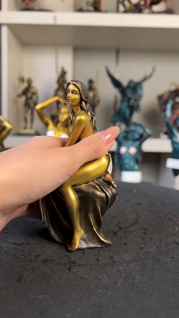 欧美精黄铜雕塑精品