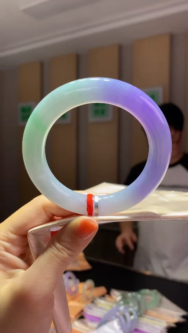 未镶嵌手镯翡翠-Q27 圈口58.1 全款8.5万 定金2万